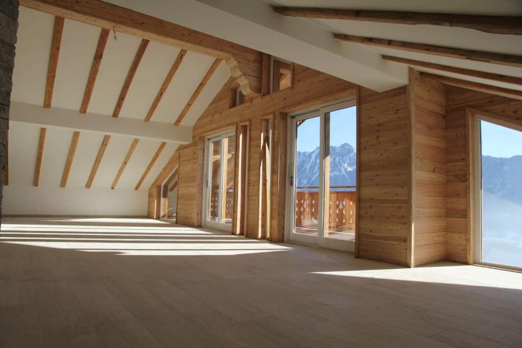 Sapin Vert Leysin Luaran gambar